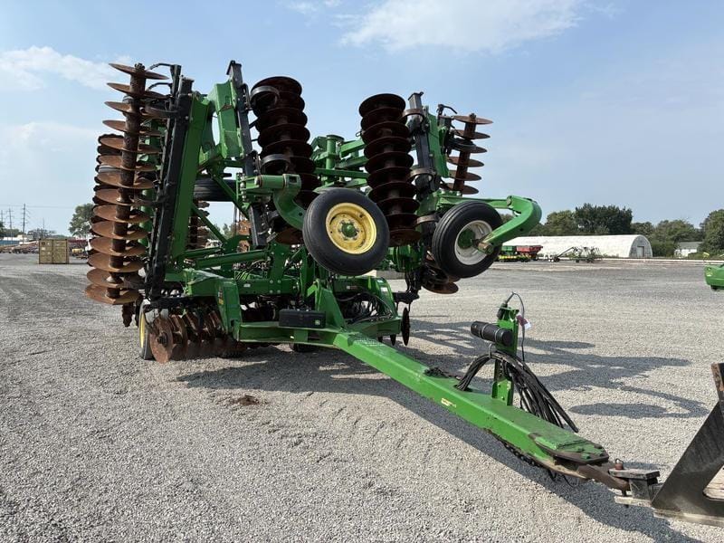 John Deere 2623VT Equipment Image0