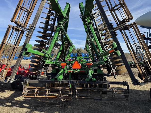 Image of John Deere 2623VT equipment image 1