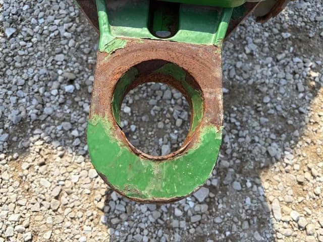 Image of John Deere 2623VT equipment image 3