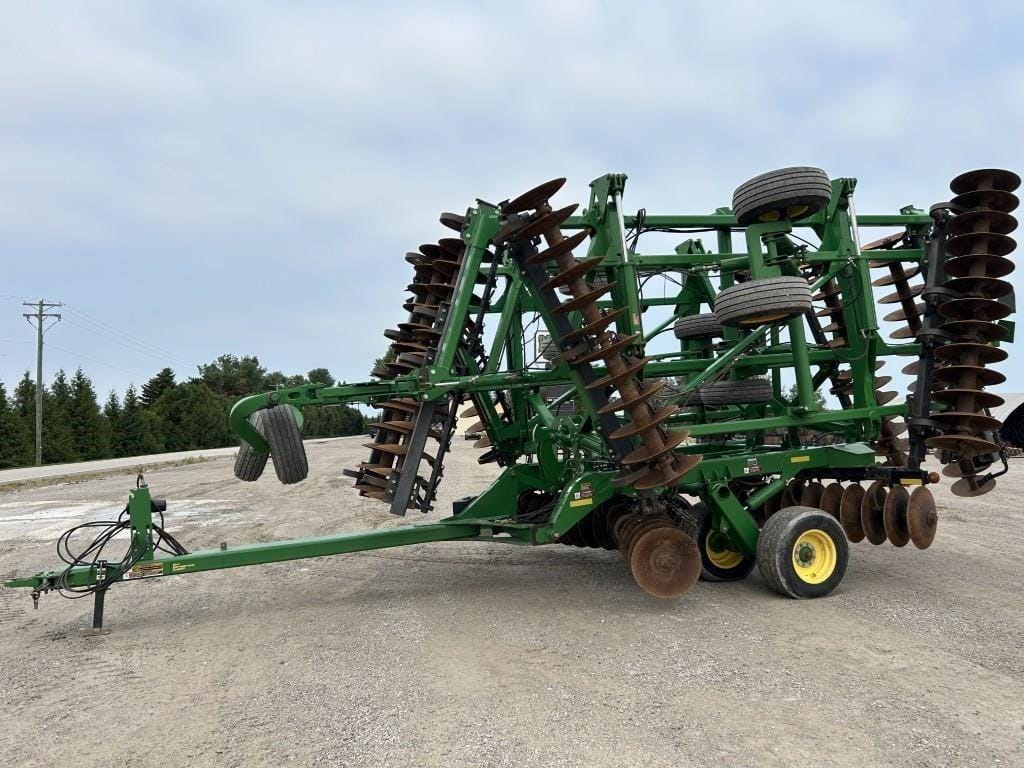 John Deere 2623VT Equipment Image0