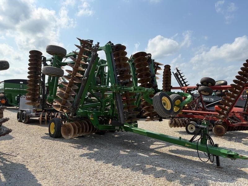 Image of John Deere 2623VT Primary image