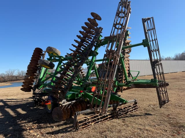 Image of John Deere 2623VT equipment image 2