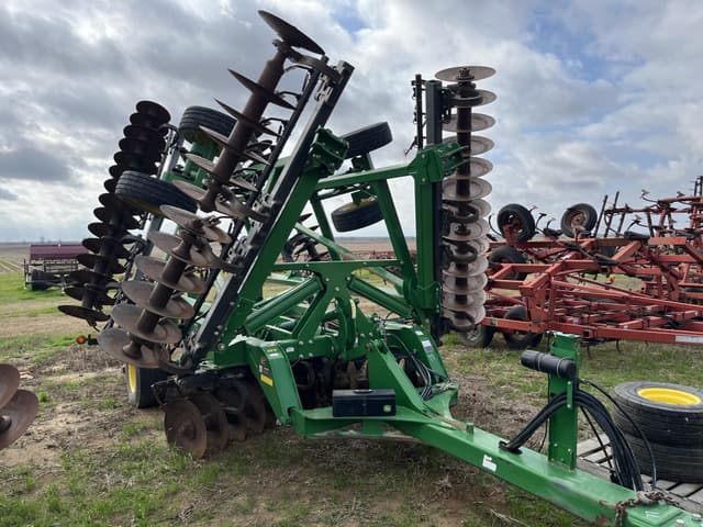 Image of John Deere 2630 equipment image 1