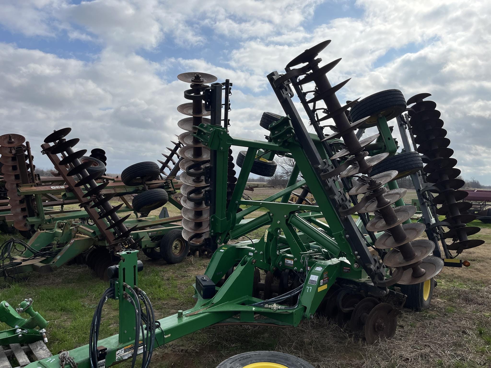 John Deere 2630 Equipment Image0