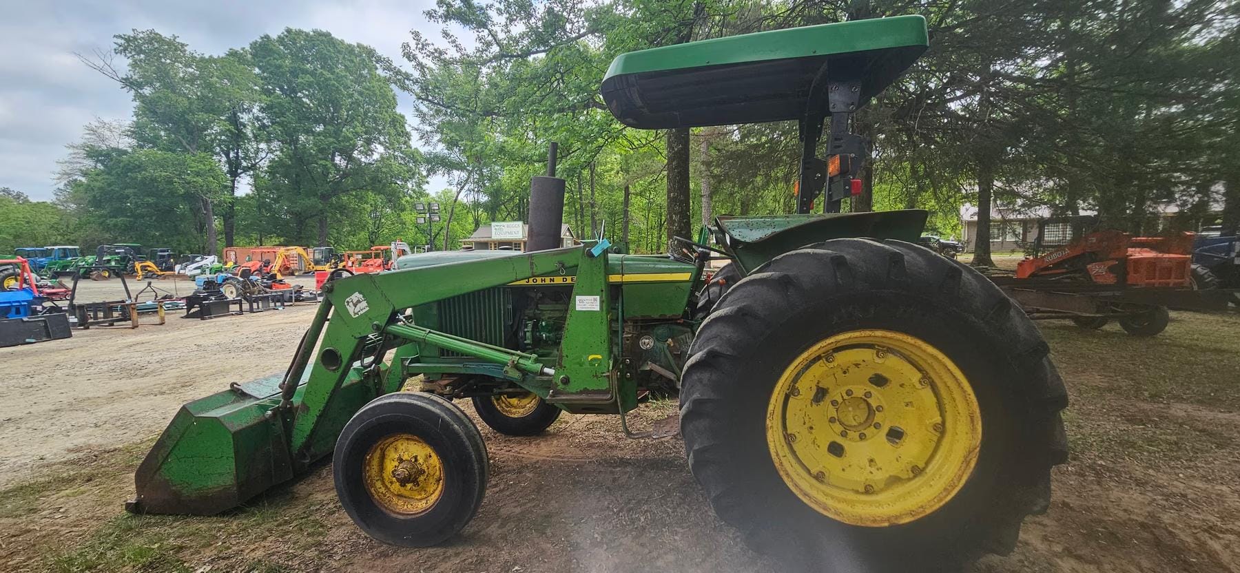 John Deere 2630 Equipment Image0