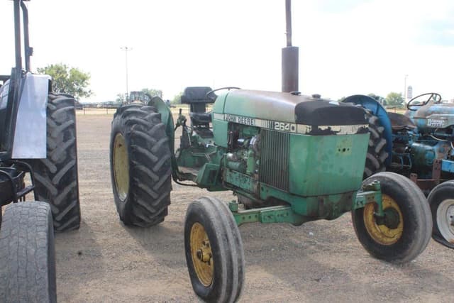 Image of John Deere 2640 equipment image 3