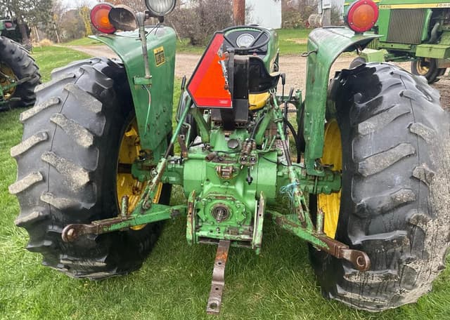 Image of John Deere 2640 equipment image 4