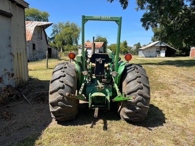 Image of John Deere 2640 equipment image 3