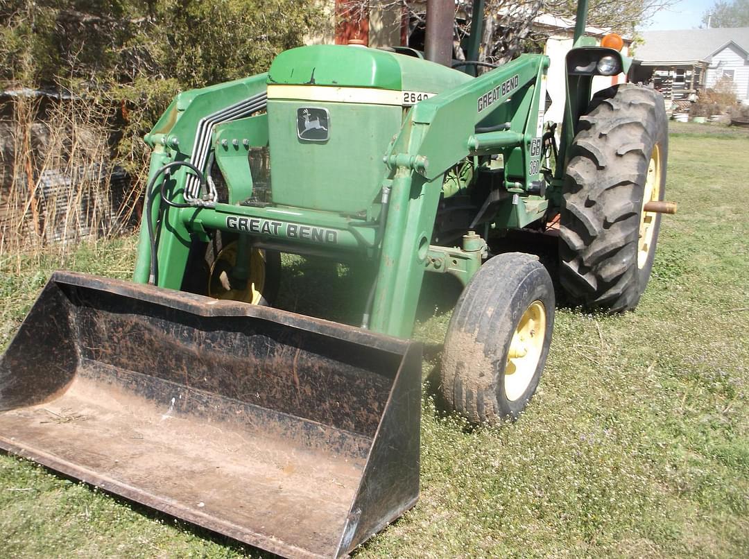 Image of John Deere 2640 Primary image