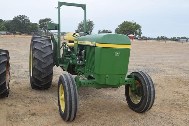 Image of John Deere 2640 equipment image 3