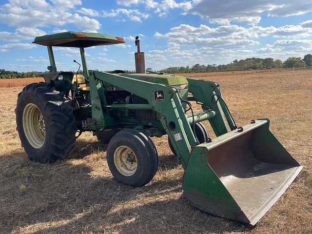 Image of John Deere 2640 equipment image 3