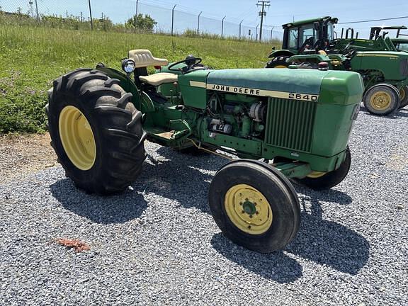Image of John Deere 2640 equipment image 4