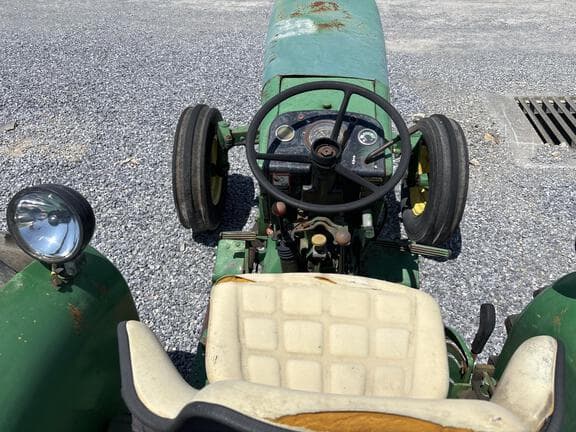 Image of John Deere 2640 equipment image 2