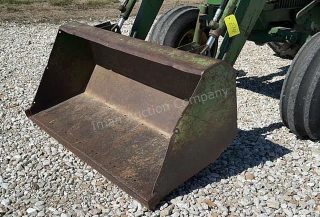 Image of John Deere 2640 equipment image 1