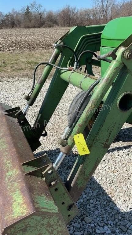 Image of John Deere 2640 equipment image 2