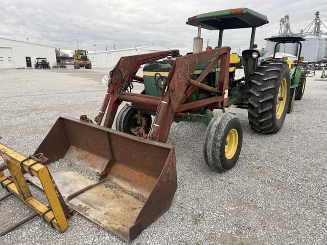 Image of John Deere 2640 equipment image 1