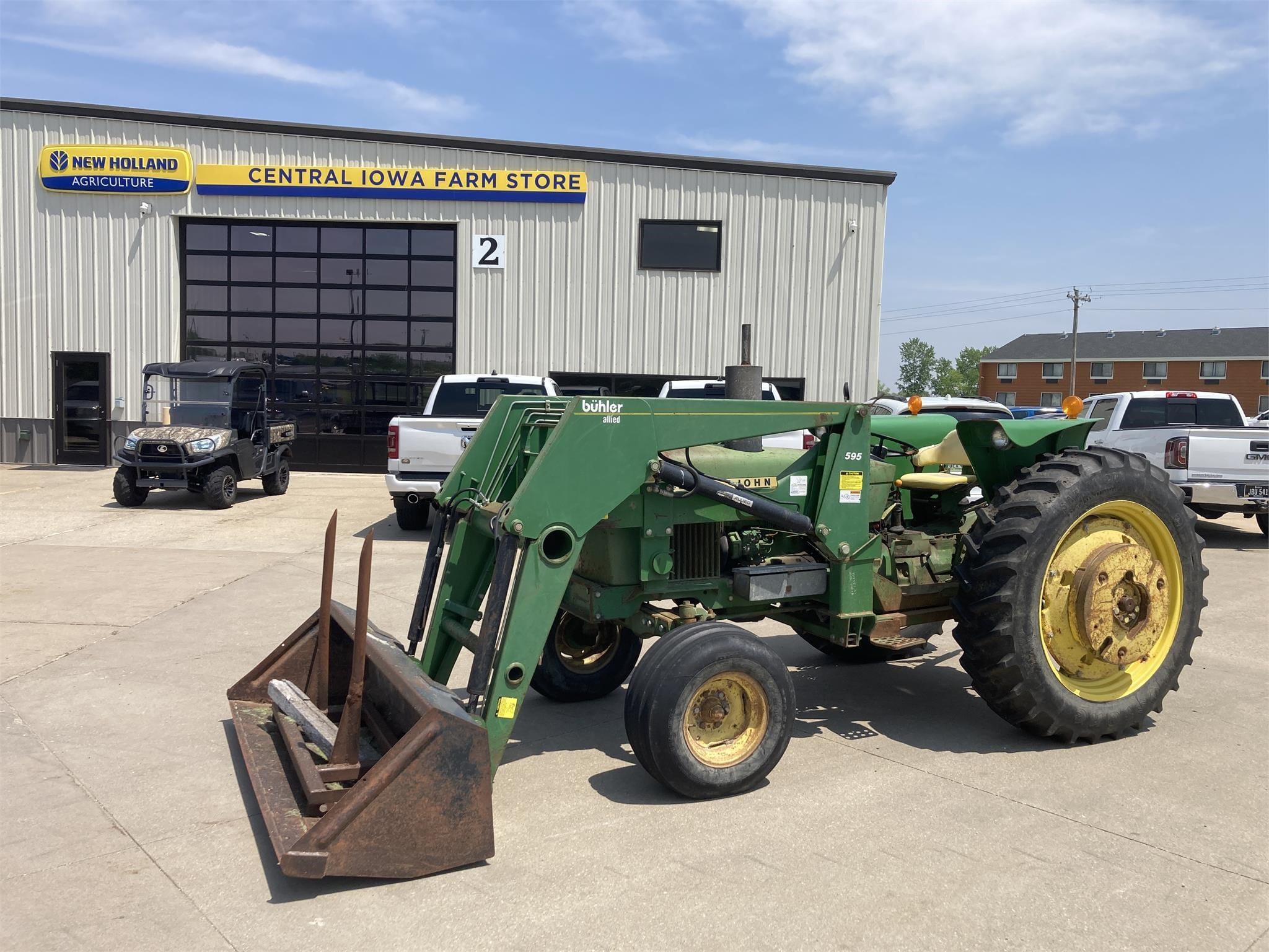 Main image John Deere 2640