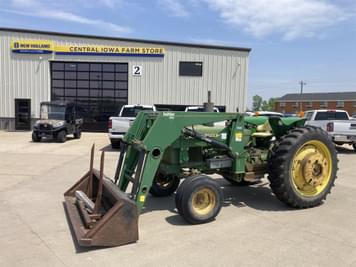 Main image John Deere 2640