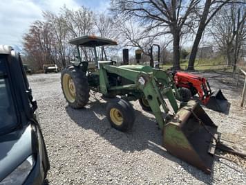 Main image John Deere 2640