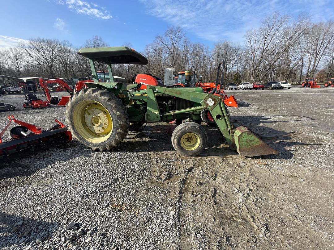 Image of John Deere 2640 Primary image