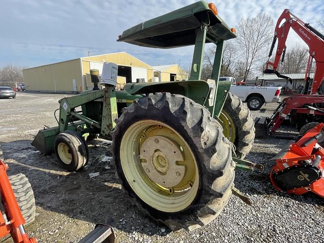 Image of John Deere 2640 equipment image 4