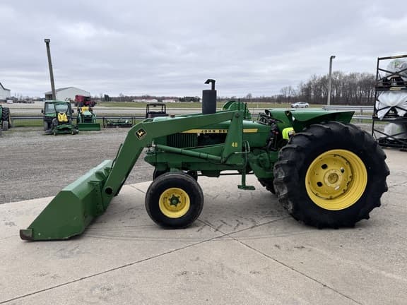 Image of John Deere 2640 equipment image 3