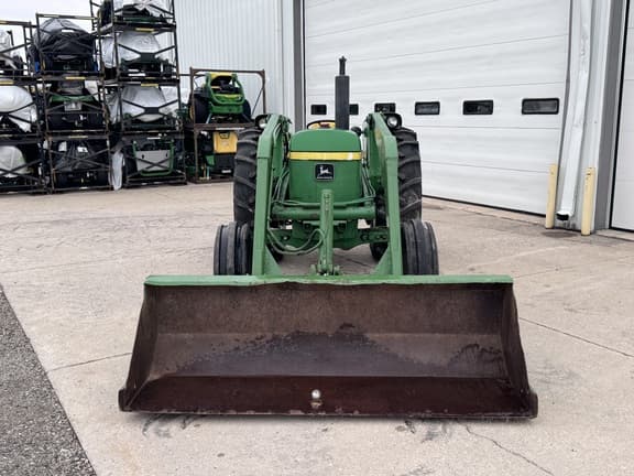 Image of John Deere 2640 equipment image 1