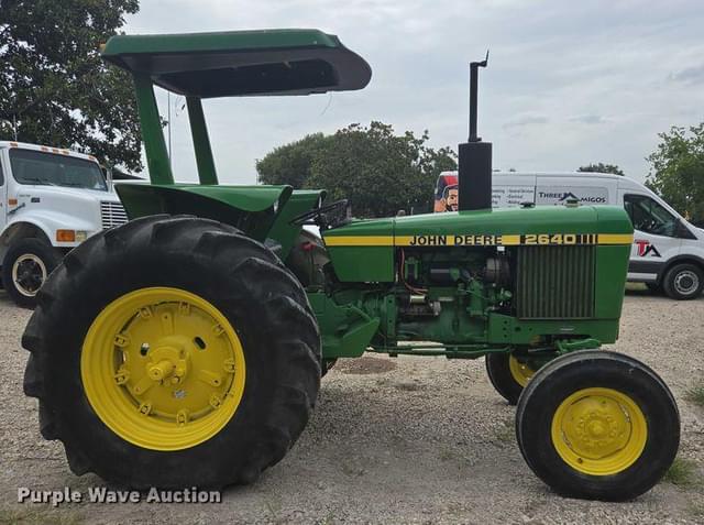 Image of John Deere 2640 equipment image 3