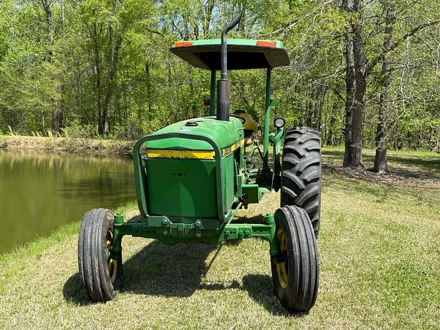 Image of John Deere 2640 equipment image 1