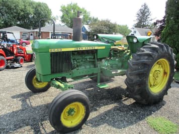 Main image John Deere 2640