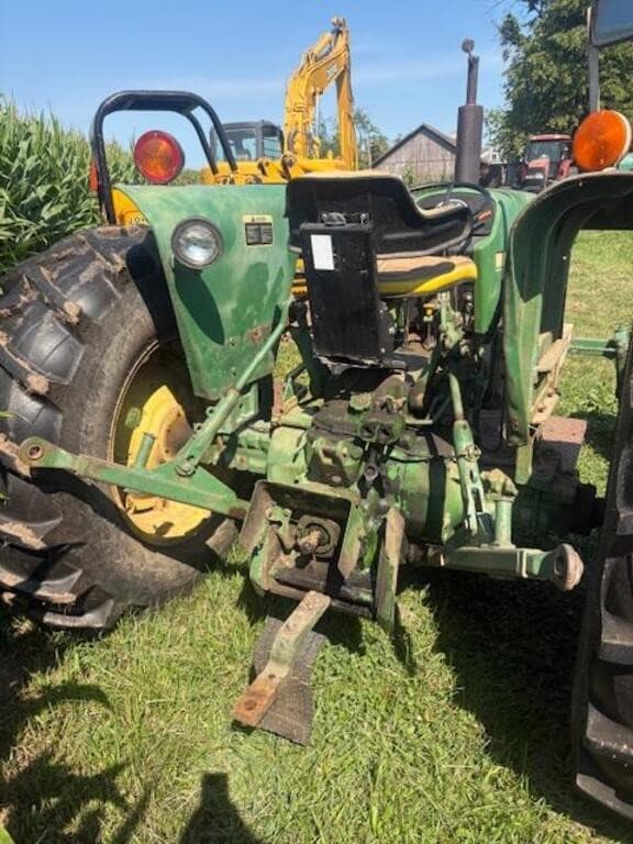 Image of John Deere 2640 equipment image 2