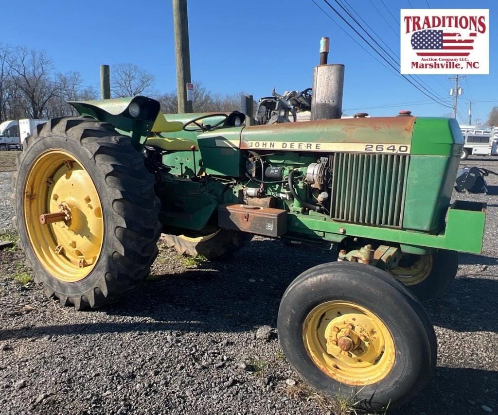 Main image John Deere 2640