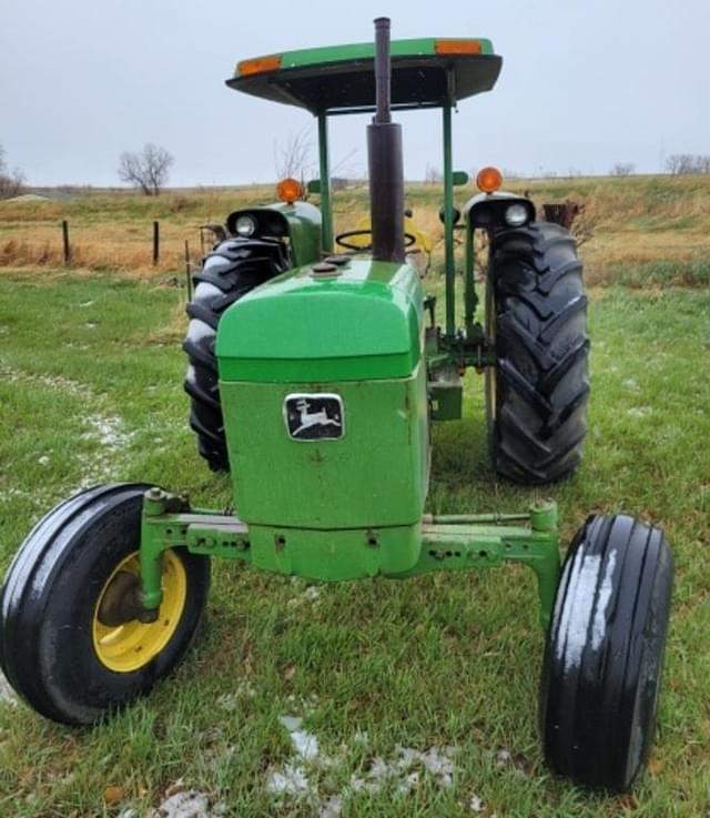 Image of John Deere 2640 equipment image 1