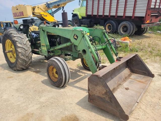 Image of John Deere 2640 equipment image 3