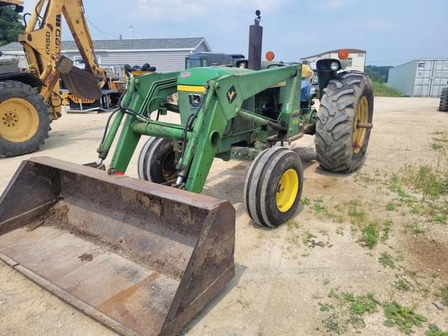 Image of John Deere 2640 equipment image 1