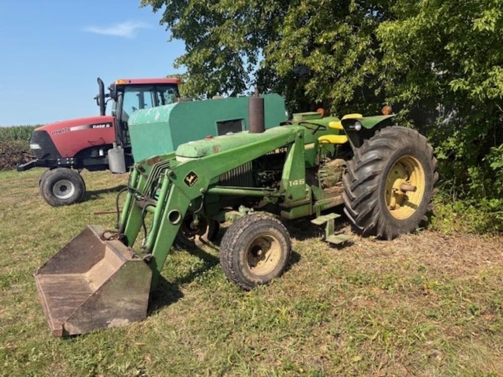 Image of John Deere 2640 Image 1