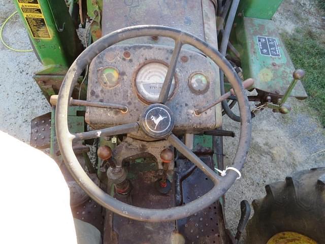Thumbnail image John Deere 2640 12