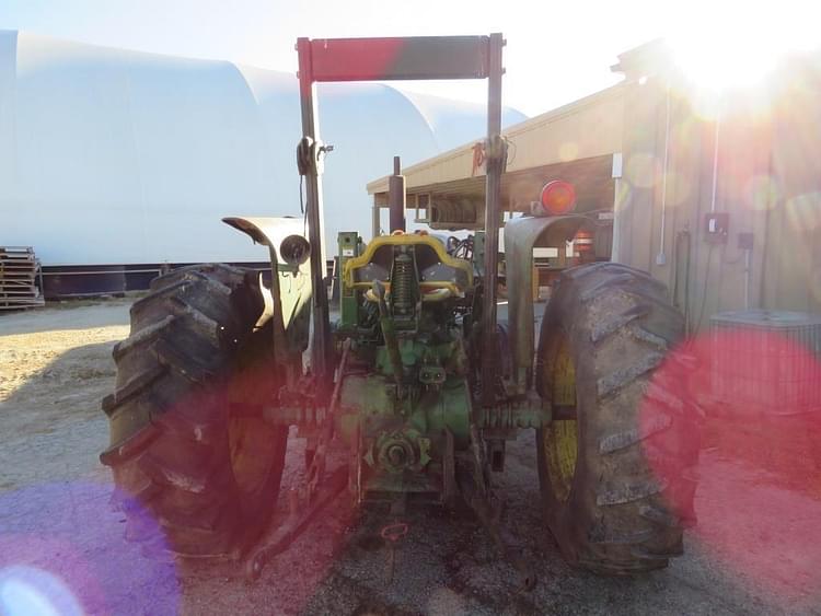 Main image John Deere 2640 7