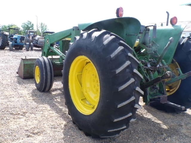 Image of John Deere 2640 equipment image 1