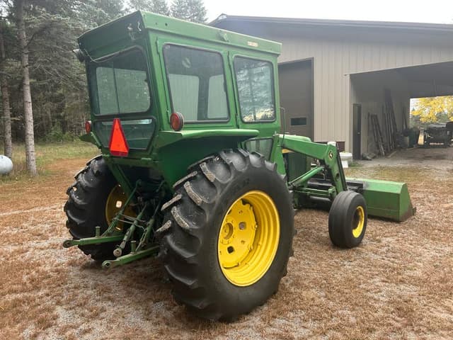 Image of John Deere 2640 equipment image 4