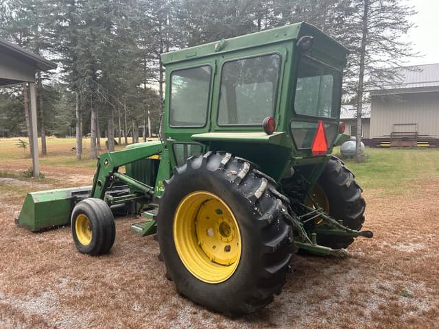 Image of John Deere 2640 equipment image 2