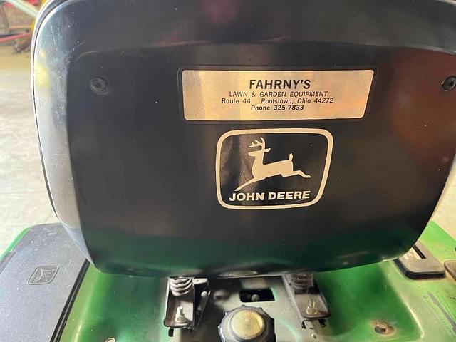 Image of John Deere 265 equipment image 3