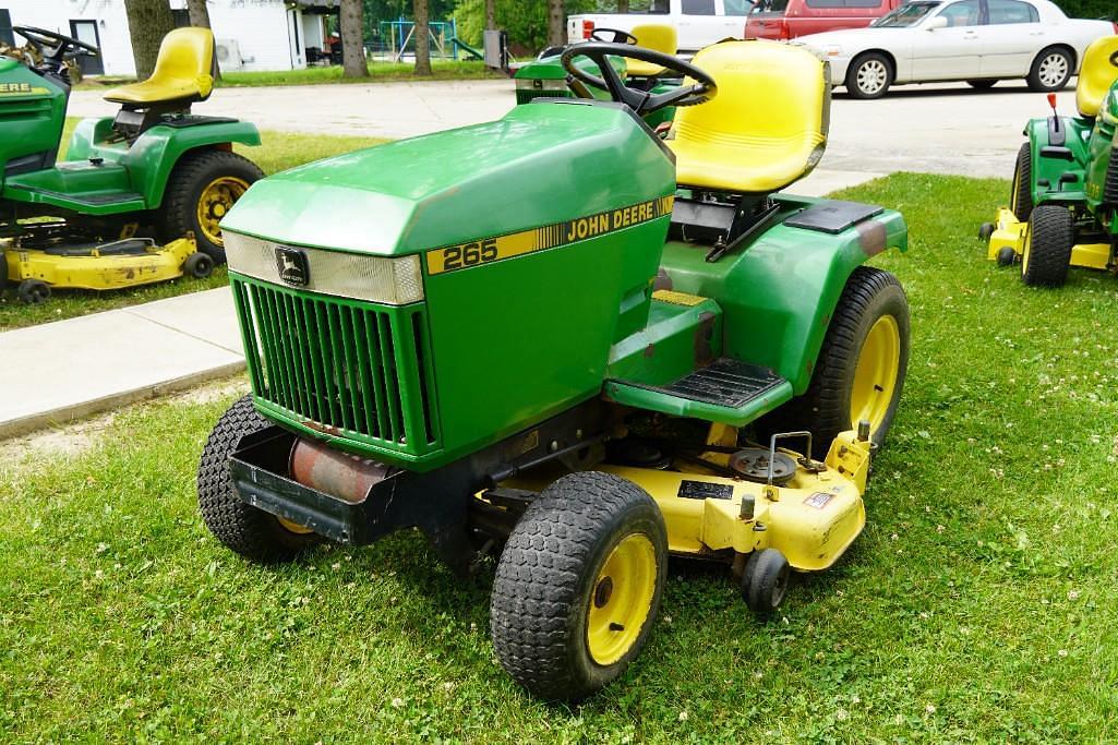 Image of John Deere 265 Primary image