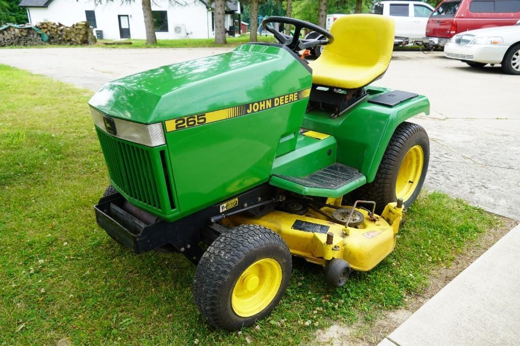 Main image John Deere 265