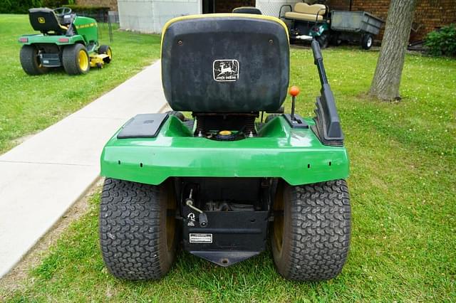 Image of John Deere 265 equipment image 4