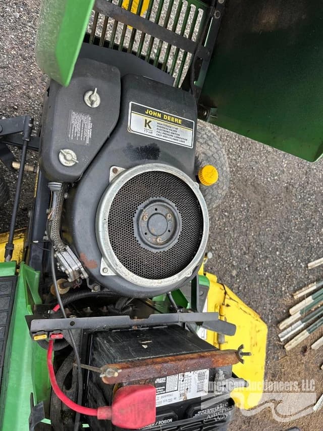 Image of John Deere 265 equipment image 4