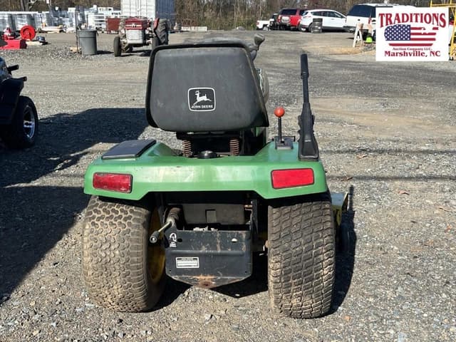 Image of John Deere 265 equipment image 1