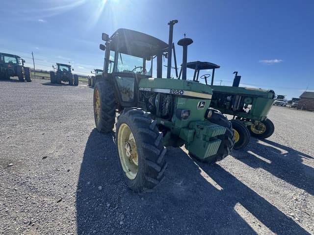 Image of John Deere 2650 equipment image 4