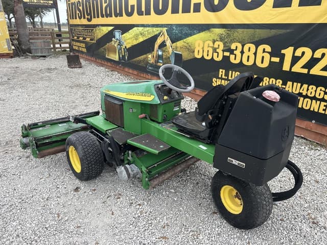 Image of John Deere 2653A equipment image 1