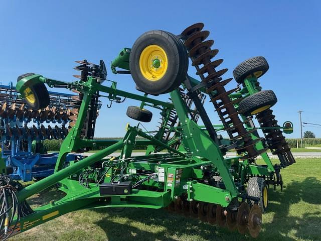 Image of John Deere 2660VT Primary image
